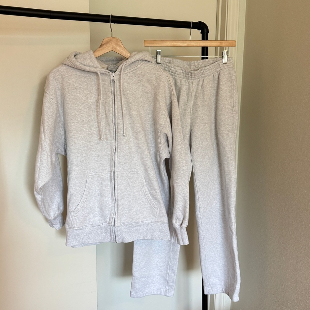 Aritzia sweats bundle